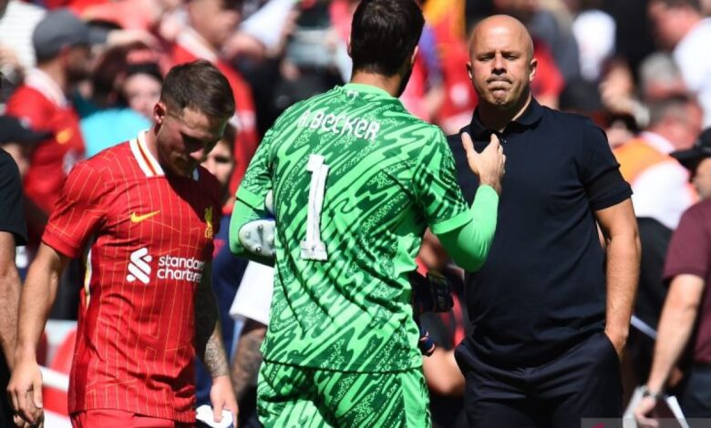 Alisson kemungkinan besar absen lama dikarenakan cedera