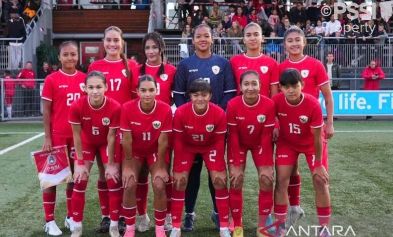 Skuad Timnas sepak bola putri Indonesia di area area Piala AFF 2024