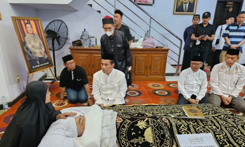 Mengenal Alwi Hamu, pendiri Fajar Group yang digunakan mana tutup usia dalam pada 80 tahun