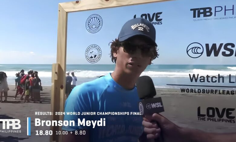 Peselancar Indonesia Bronson Meydi juara dunia divisi divisi junior WSL