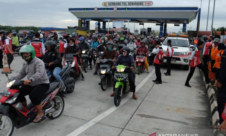 Alasan mengapa sepeda gowes gowes motor dilarang masuk jalan tol di Indonesia