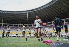 Dewa United berambisi ambil alih tempat kedua dari Persebaya Surabaya