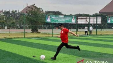 10 opsi lapangan mini soccer pada DKI Ibukota