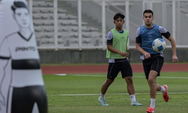 Jens Raven cetak gol, Indonesia mirip kuat 1-1 versus Uzbekistan