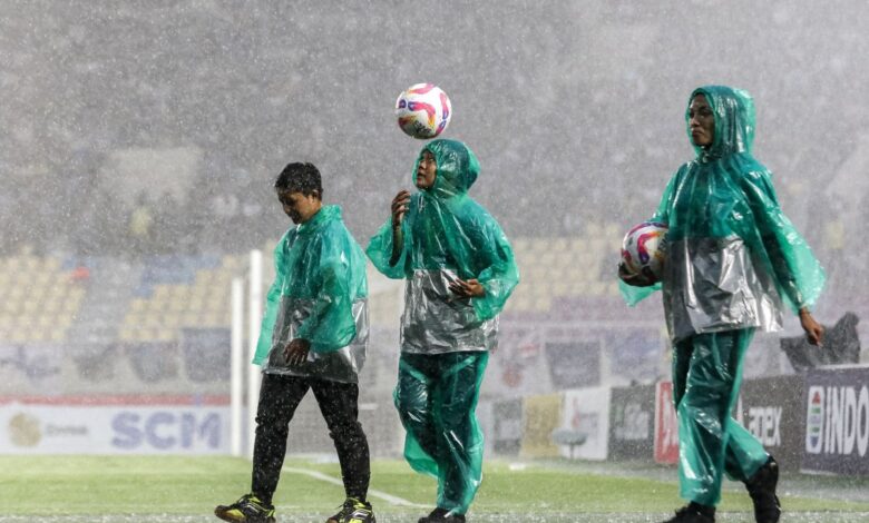 PSIM kunci peringkat juara Kejuaraan 2 pada bawah guyuran hujan Stadion Manahan