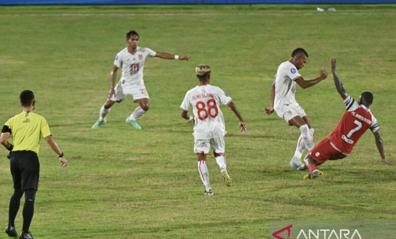 Barito Putera berbagi poin dengan Malut United usai main imbang 1-1