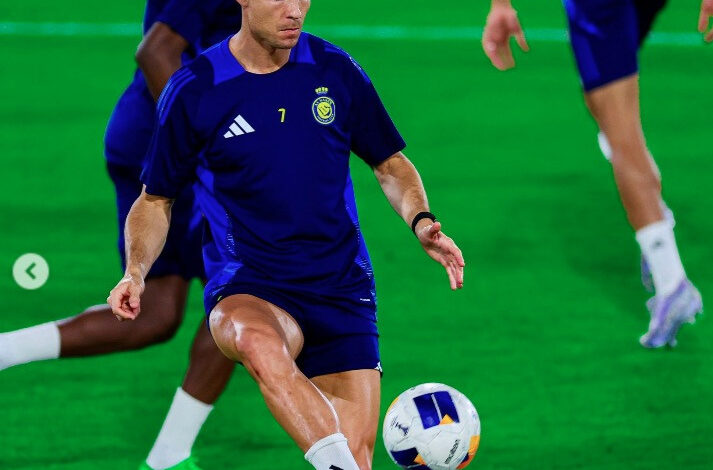 Keseruan Cristiano Ronaldo vs Sandy Walsh pada Kejuaraan Champions Asia Elite