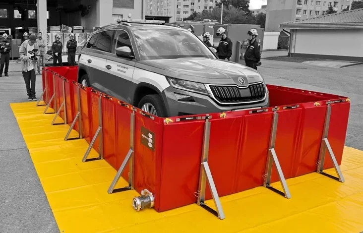 Begini Cara Mematikan Mobil Listrik yang mana mana Terbakar, Bahkan Harus Direndam Seminggu!