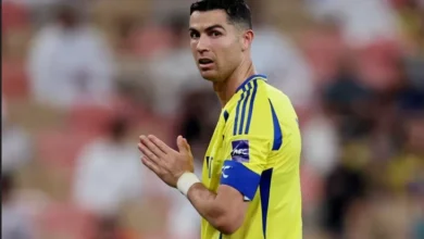 Momen Ronaldo Ngedumel Sendiri di dalam area Lapangan