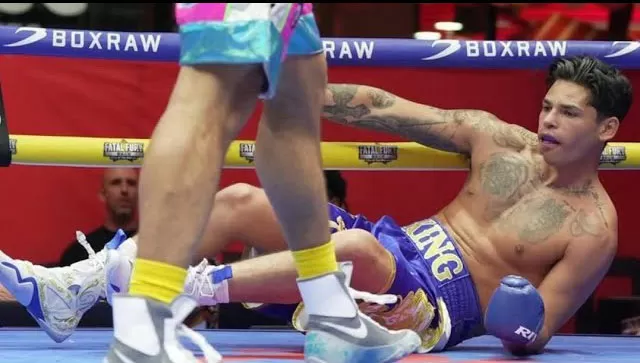 Ryan Garcia Tertidur pada area Times Square, Taruhan 2019 Mayweather Jadi Kenyataan!