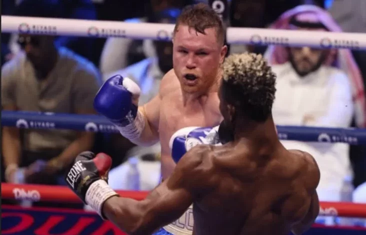Saul Canelo Alvarez Pertahankan Gelar Kelas Menengah Super yang dimaksud yang disebutkan Penuh Kontroversial