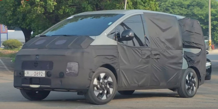 Alphard, Denza, kemudian Xpeng Waspada, Hyundai Siap Bawa Staria Listrik?