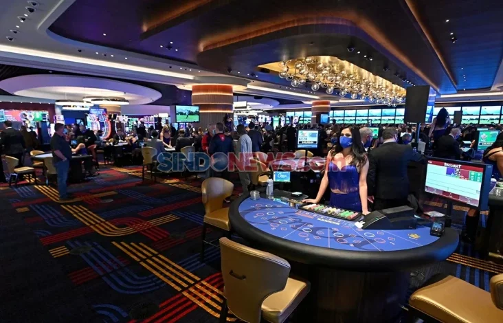 Ekonom Sebut Utang Indonesia Bisa Lunas dengan Kasino