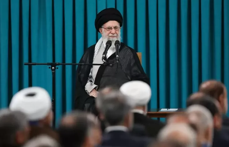Ali Khamenei: Protes Iran Tunjukkan Keberanian Bangsa Hadapi negeri negeri Israel