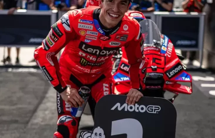Marc Marquez Juara MotoGP Aragon 2025, Francesco Bagnaia Ikut Naik Podium
