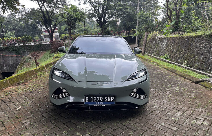 Musuh Tak Terlihat dalam tempat Musim Hujan: Karet Wiper Getas, Kaca Mobil Jadi Korban