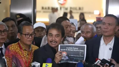 Farhat Abbas Anggap Motif Roy Suryo Cs Menuduh Ijazah Jokowi Palsu Dendam Politik