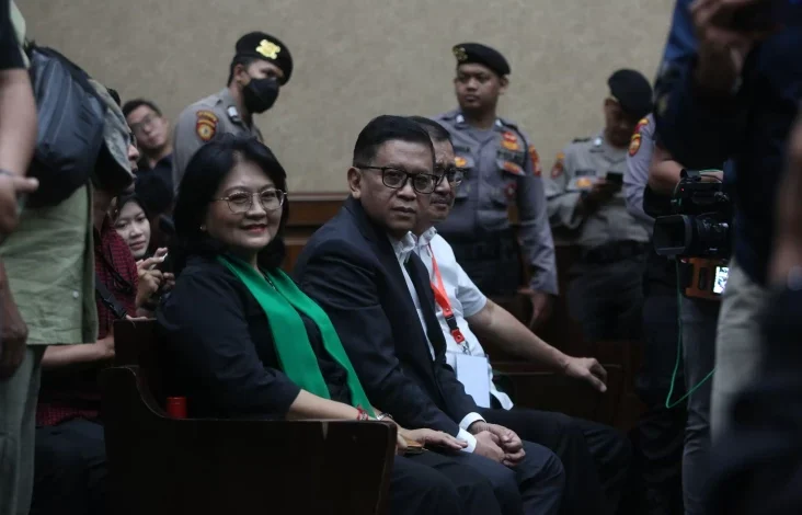 Hasto Dituntut 7 Tahun Penjara, Patra M Zen: Tuntutan yang mana yang disebutkan Berdasar Imajinasi