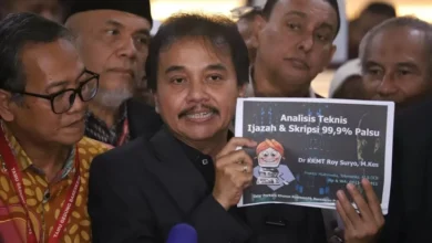 Kasus Tudingan Ijazah Palsu Jokowi Naik Penyidikan, Roy Suryo Sarankan Polri Diberi Rekor Muri