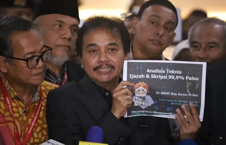 Kasus Tudingan Ijazah Palsu Jokowi Naik Penyidikan, Roy Suryo Sarankan Polri Diberi Rekor Muri