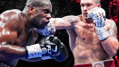 Berhasil KO Lagi Lawan Dubois, Oleksandr Usyk Kantongi Rp2,16 Triliun!