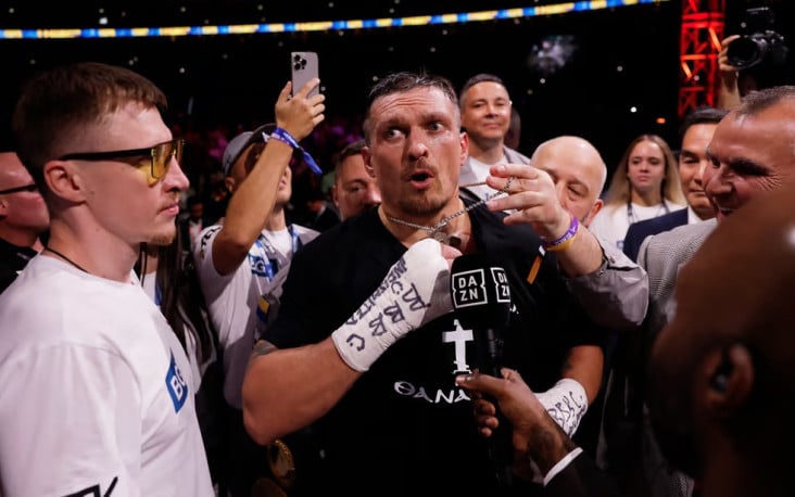 Oleksandr Usyk Pertahankan Gelar, Joseph Parker Jadi Penantang Berikutnya
