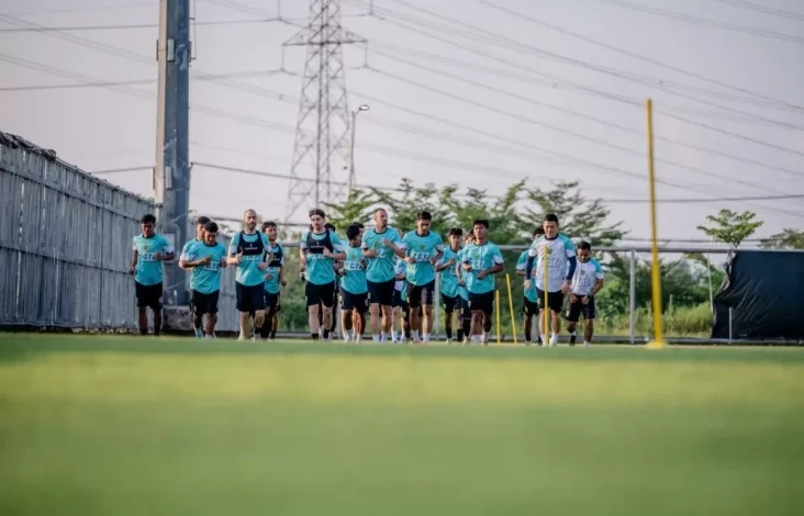 Persebaya vs PSIM Yogyakarta Laga Pembuka Super League 2025/2026