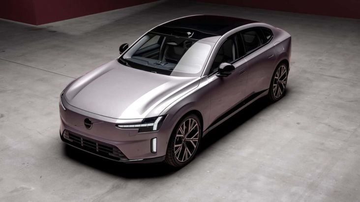 Regulasi Emisi Semakin Ketat, Mobil Listrik Volvo ES90 Diluncurkan