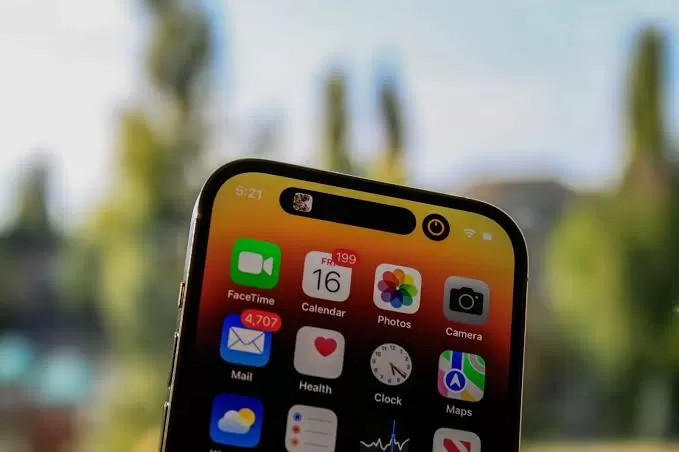 Apple Kembangkan Siri yang dimaksud Bisa Diperintah dengan Suara