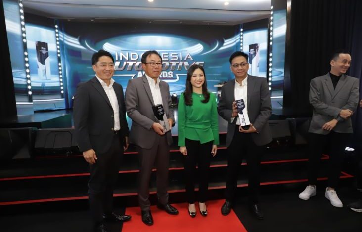 Indonesia Automotive Awards 2025 Apresiasi Sosok Penting pada Industri Otomotif