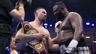 Oleksandr Usyk Lepas Sabuk WBO? Kesempatan Joseph Parker dan juga Moses Itauma