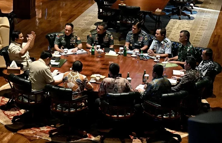 Prabowo Kumpulkan Panglima hingga Kepala Staf TNI Bahas Situasi Ketenteraman Terkini