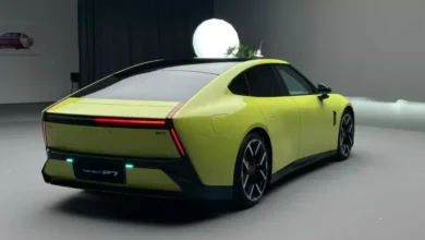 XPeng Meluncurkan Sedan Listrik Futuristik P7 Terbaru