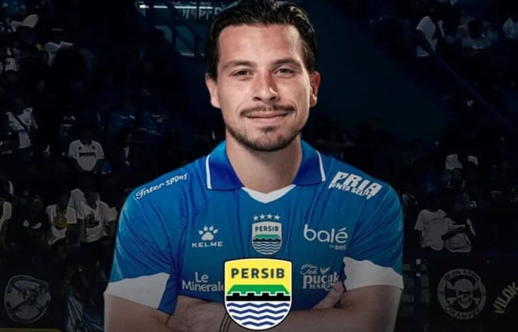Gabung Persib, Berapa Gaji Fantastis Thom Haye?