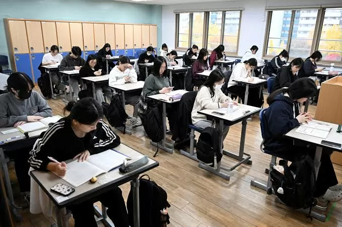 Korea Selatan Larang Pelajar Bawa HP ke Sekolah, Alasannya Menakutkan
