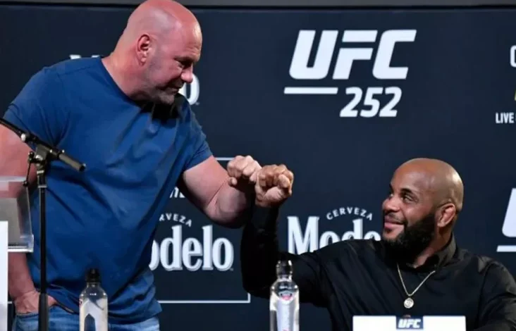 Skandal Bayaran UFC Terbongkar: Dana White Kirim Cek Rp16,4 Miliar ke Daniel Cormier Diam-Diam