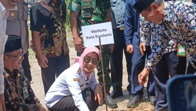 Ini adalah adalah Profil Astrid Widayani, Wakil Wali Perkotaan Solo-Ketua DPD PSI Solo