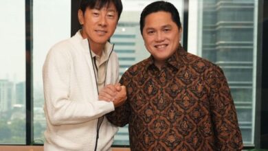 Erick Thohir minta suporter untuk “move on” dari Kluivert serta juga Shin Tae-yong