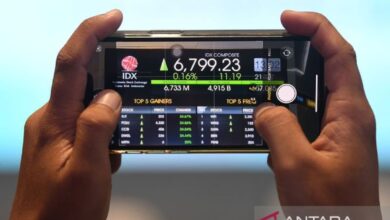 IHSG menguat seiring respon positif kebijakan perekonomian domestik