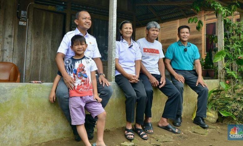 Merdeka dari Kegelapan! Mimpi Bahlil Desa-Desa pada Ujung Negeri Terang