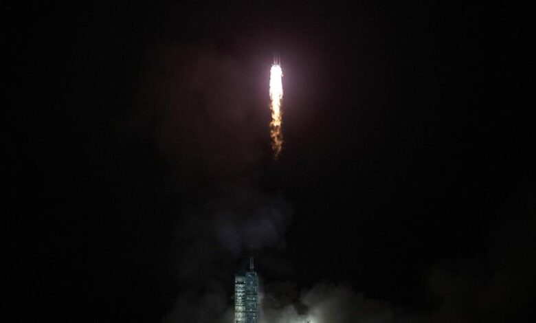 Langit Tiba-Tiba Terang Benderang Bikin Panik, Ternyata Kelakuan China
