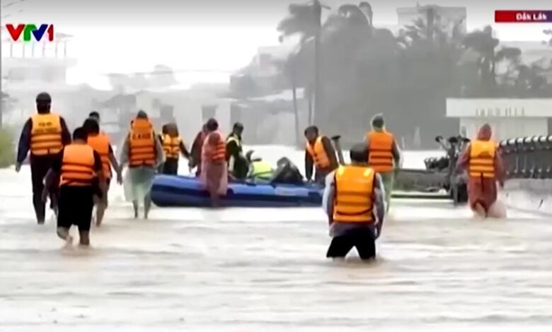 Banjir Terparah Sebabkan 90 Orang Meninggal dan12 Hilang