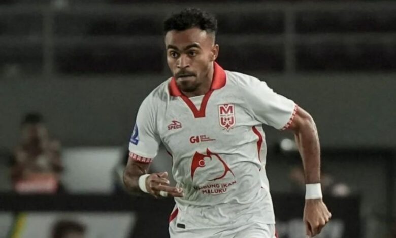 Suporter Malut United nilai sanksi Komdis ke Yakob Sayuri tidak adil