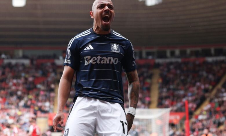 Aston Villa dikabarkan akan lepas Donyell Malen ke Amerika Serikat Roma