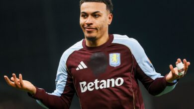 Cetak dua gol lawan United, Emery puji performa Morgan Rogers