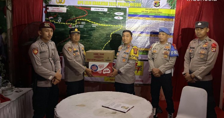 Kapolres Mesuji Kunjungi Pos Pam kemudian Pos Yan, Berikan Tali Asih untuk Personel Ops Lilin 2025