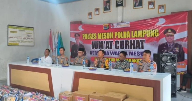 Polres Mesuji Gelar hari terakhir pekan Curhat kemudian Bakti Sosial ke Desa Rejo Mulyo