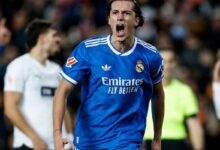 Memenangkan 2-0 ke stadion Valencia, Real Madrid jaga jarak dari Barcelona